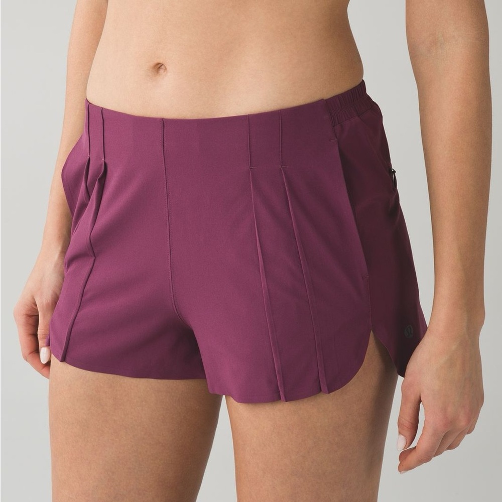 LULULEMON &GO ENDEAVOUR SHORTS | SIZE 10 | DARK PURPLE